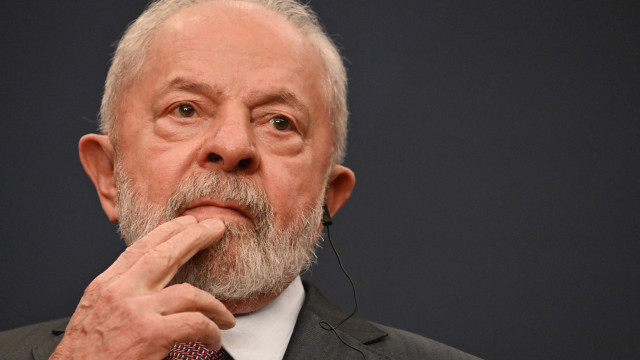 Lula diz ter conversado com Zelenski sobre paz e diálogo