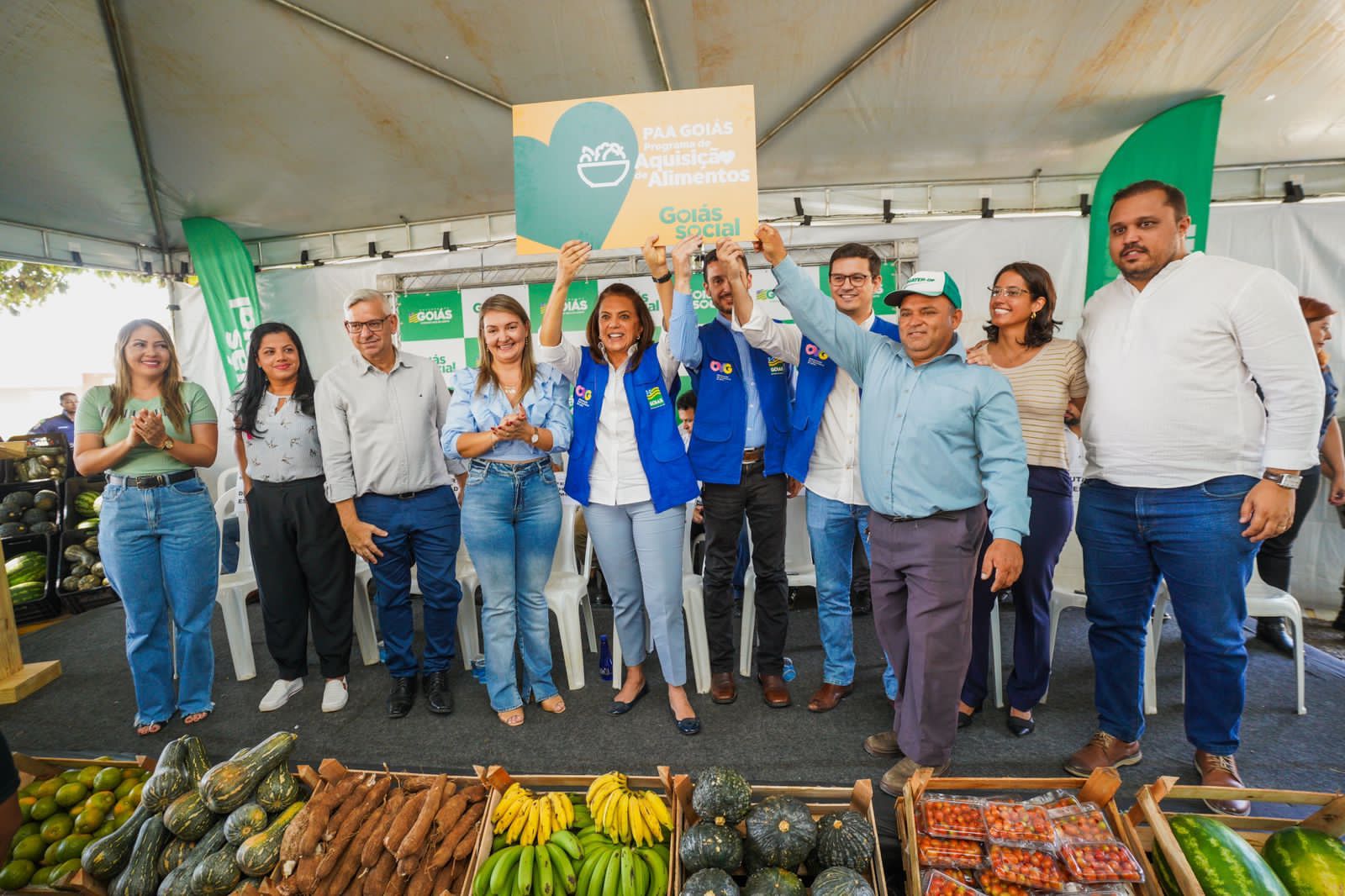 Gracinha Caiado lança entregas do PAA Goiás: “Garantia de alimento na mesa para quem precisa”