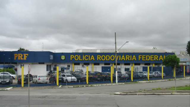 Rodovias federais têm segurança reforçada no feriado