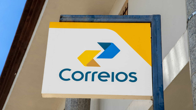 Funcionários dos Correios de 3 sindicatos desistem de greve na véspera da Black Friday