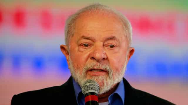 Lula formaliza indicação de quatro nomes para tribunal do Cade