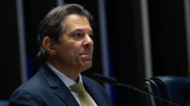 Pessoas precisam entender que não é um estoque de dívida criado por este governo, diz Haddad