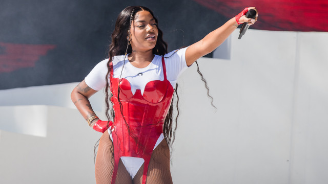 Ludmilla anuncia turnê com show no Allianz Parque, em SP