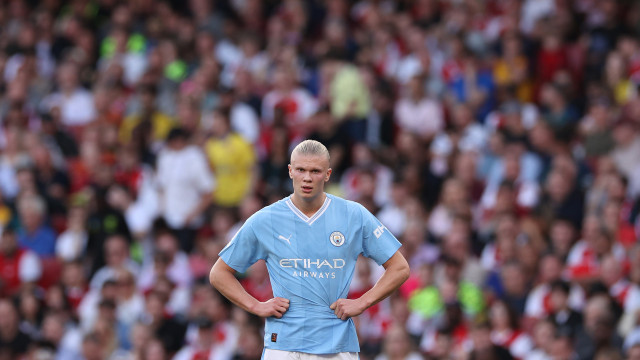 Manchester City cede empate ao Tottenham e cai para o 3º lugar do Campeonato Inglês