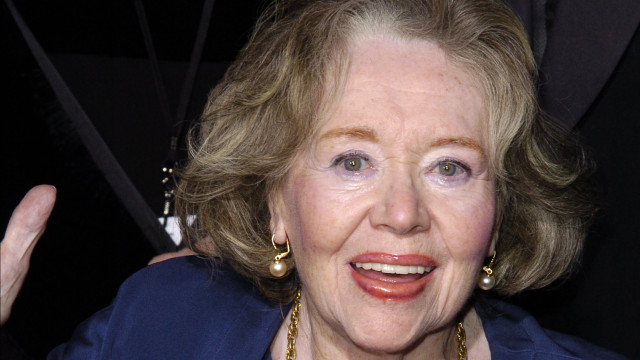 Morre Glynis Johns, que viveu a mãe feminista de ‘Mary Poppins’, aos cem