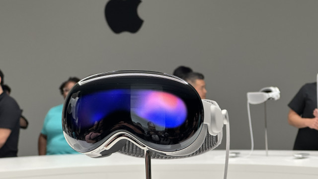 Apple Vision Pro chegam hoje às lojas dos EUA; custam cerca de R$ 17 mil