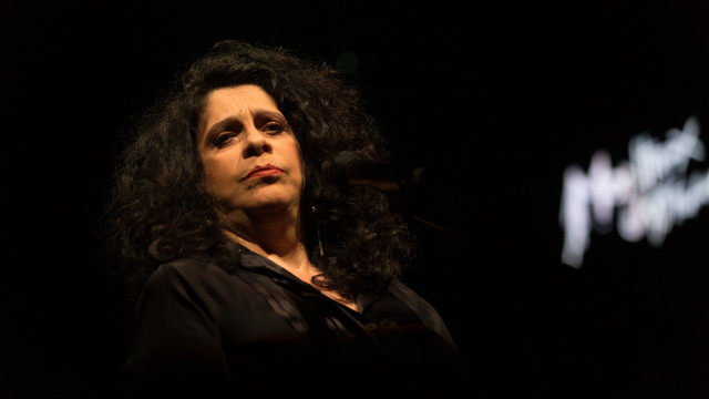 Filho de Gal Costa sai de casa e defesa diz que viúva não tem direito à herança