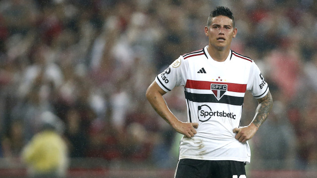 James Rodríguez muda de ideia e decide ficar no São Paulo