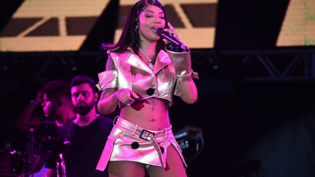 Show de Ludmilla agita o segundo dia de Carnaval no Recife