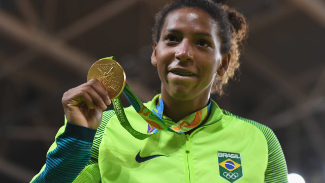 Rafaela Silva planeja estar no auge nas Olimpíadas: ‘Doando o meu máximo’