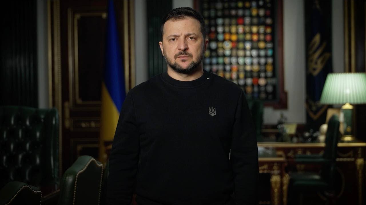 Zelensky acusa Putin de "simular eleição" para "governar para sempre"