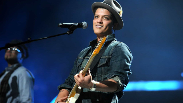 Bruno Mars é confirmado no Rio de Janeiro após acordo entre prefeito e produtora