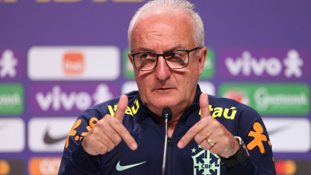 Dorival Júnior retorna da Europa para fechar lista de convocados para a Copa América