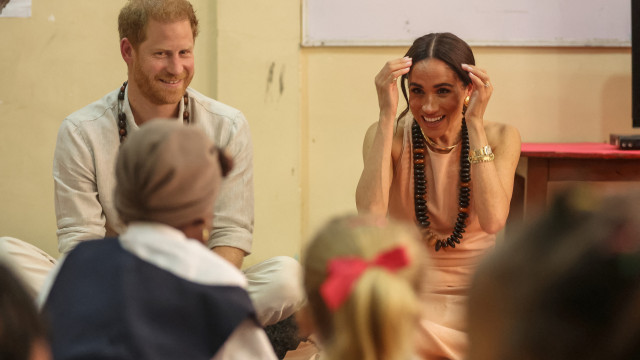 Harry confessa planos futuros de querer viajar mais com Meghan Markle