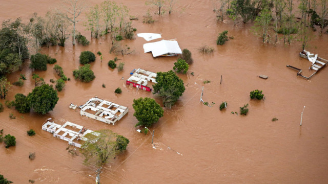 Sobe para 13 número de mortos nos temporais do Rio Grande do Sul