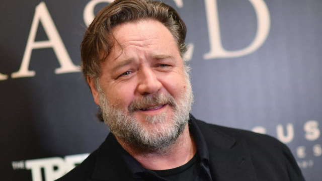 Russell Crowe cancela show no Brasil após organização mudar data três vezes: ‘Frustrante’