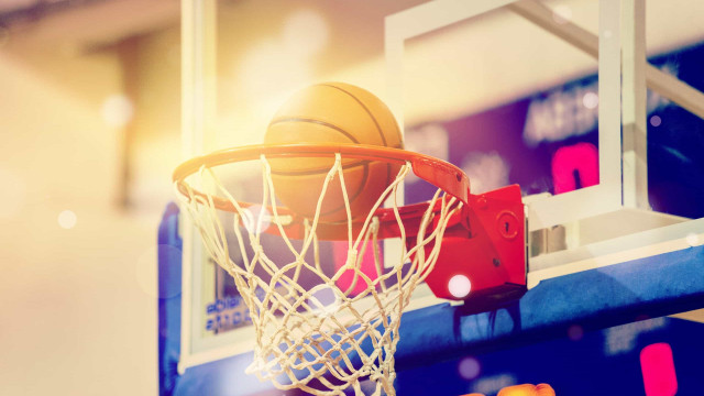 Técnico José Neto deixa comando da seleção brasileira feminina de basquete