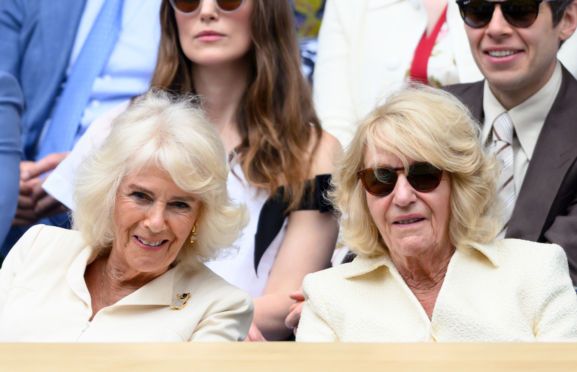 Príncipe William demite irmã da Rainha Camilla que ganhava supersalário