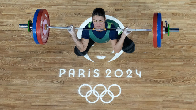 Amanda Schott fica em 8º lugar no levantamento de peso; EUA levam o ouro em Paris-2024