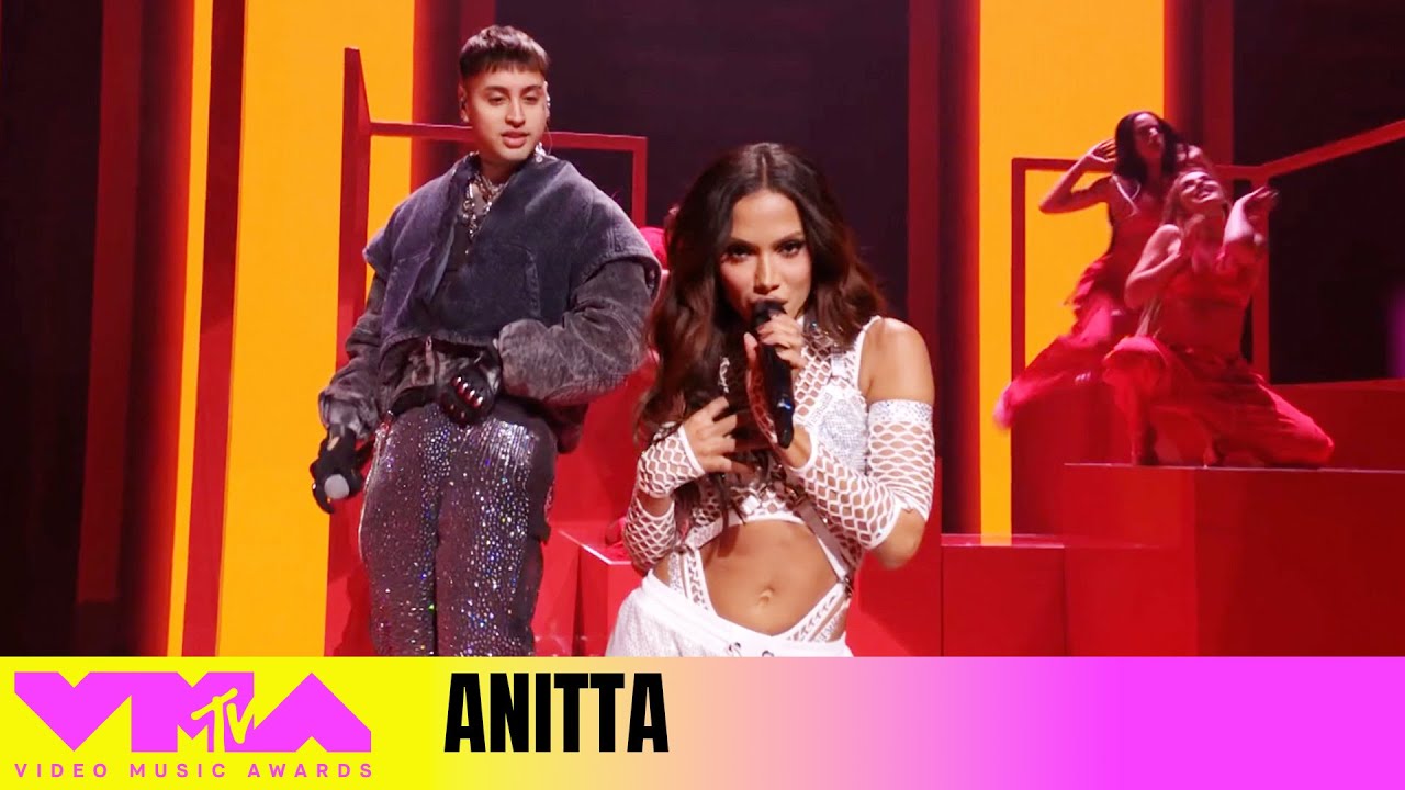 Anitta lança nova música e brilha no VMA, mais uma vez, com funk brasileiro