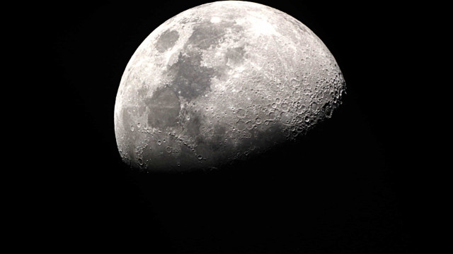 Há mais água na Lua do que se pensava; entenda