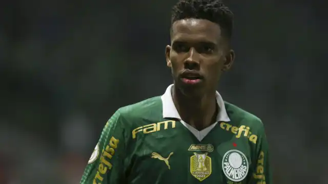 Atacante do Palmeiras, Estêvão revela escolha pelo Chelsea e sonha em ser o melhor do mundo