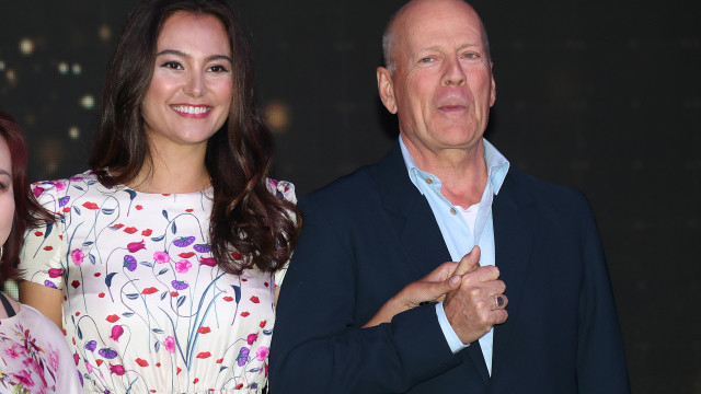 Esposa fala do impacto dos primeiros sinais de demência de Bruce Willis