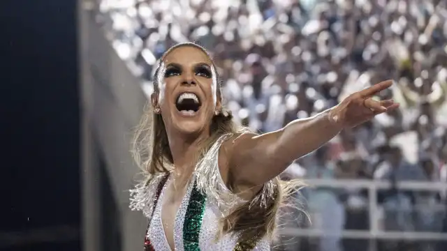 Tema de Ivete Sangalo cai em questão de exame e deixa alunos preocupados