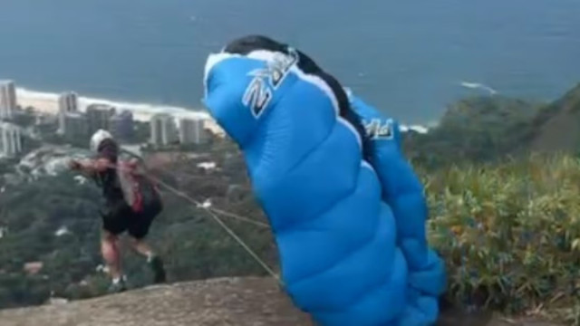 Homem morre após tentar saltar de speed fly na Pedra Bonita, no Rio