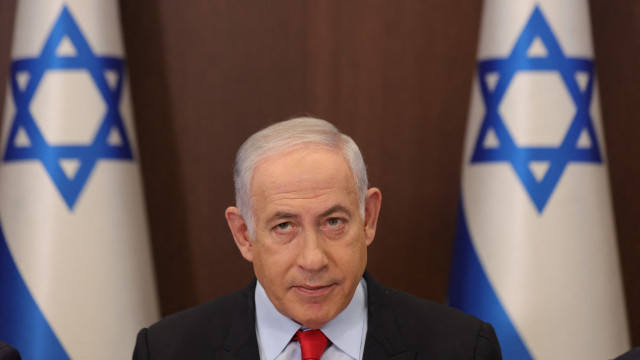 Três pessoas são presas após sinalizadores atingirem casa de Netanyahu