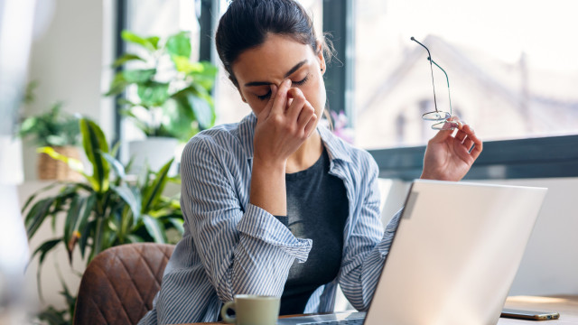 Saiba a diferença entre a síndrome de burnout e cansaço