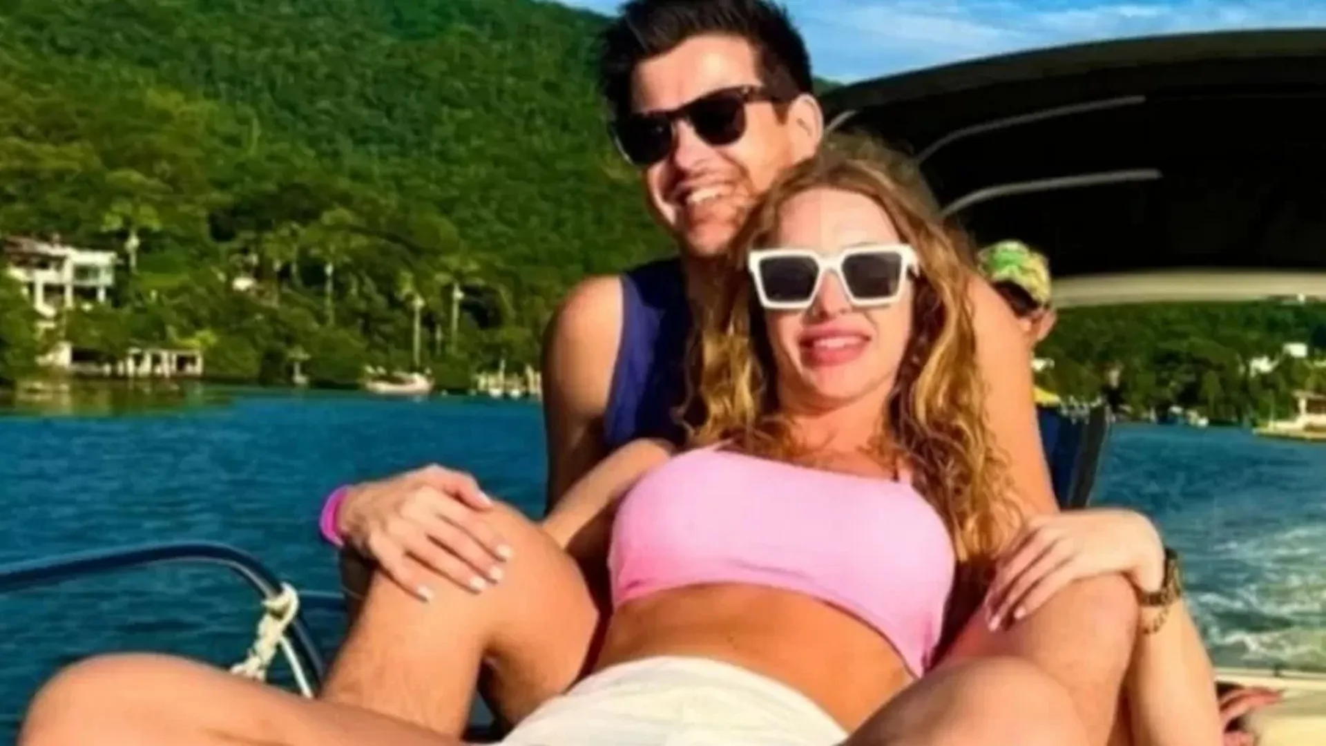 Acidente em Santa Catarina mata casal que trocava pneu em rodovia