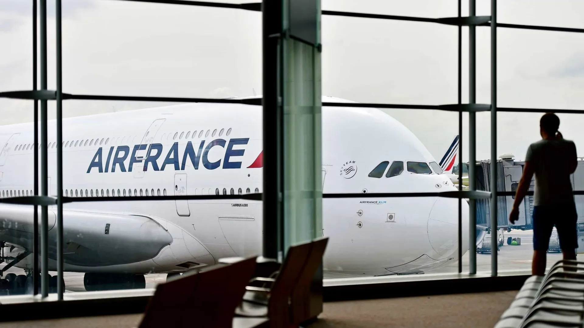Air France-KLM reduz prejuízo e supera em receita no primeiro trimestre