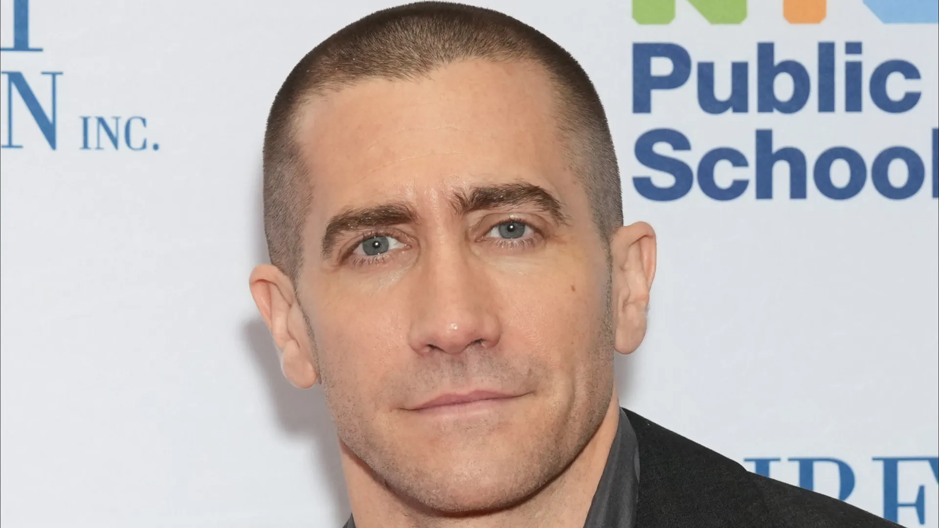 Jake Gyllenhaal relembra gravações com Jennifer Aniston