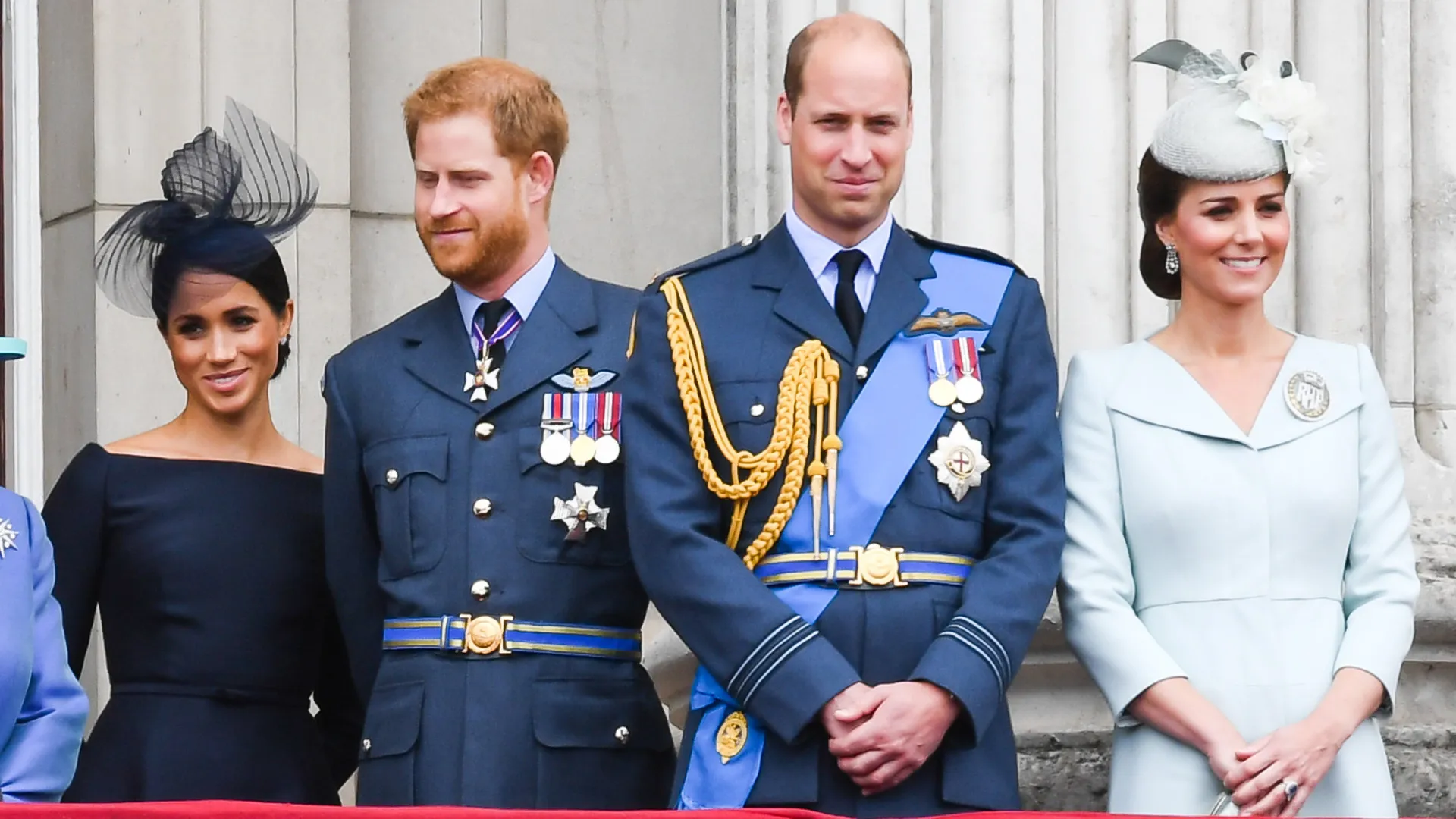 William pretende retirar títulos reais de Meghan e Harry quando for rei