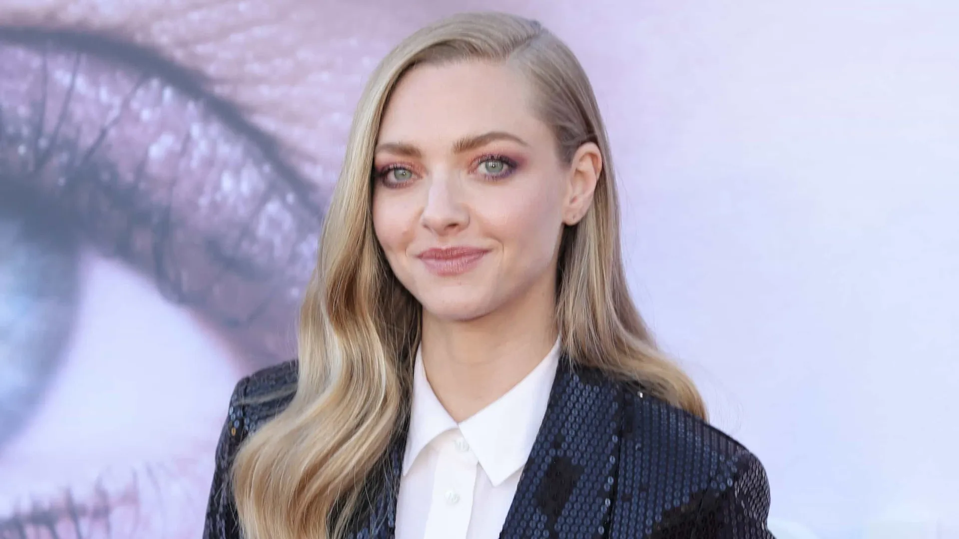 Amanda Seyfried vive policial que investiga crimes em ‘cracolândia’ em ‘Long Bright River’