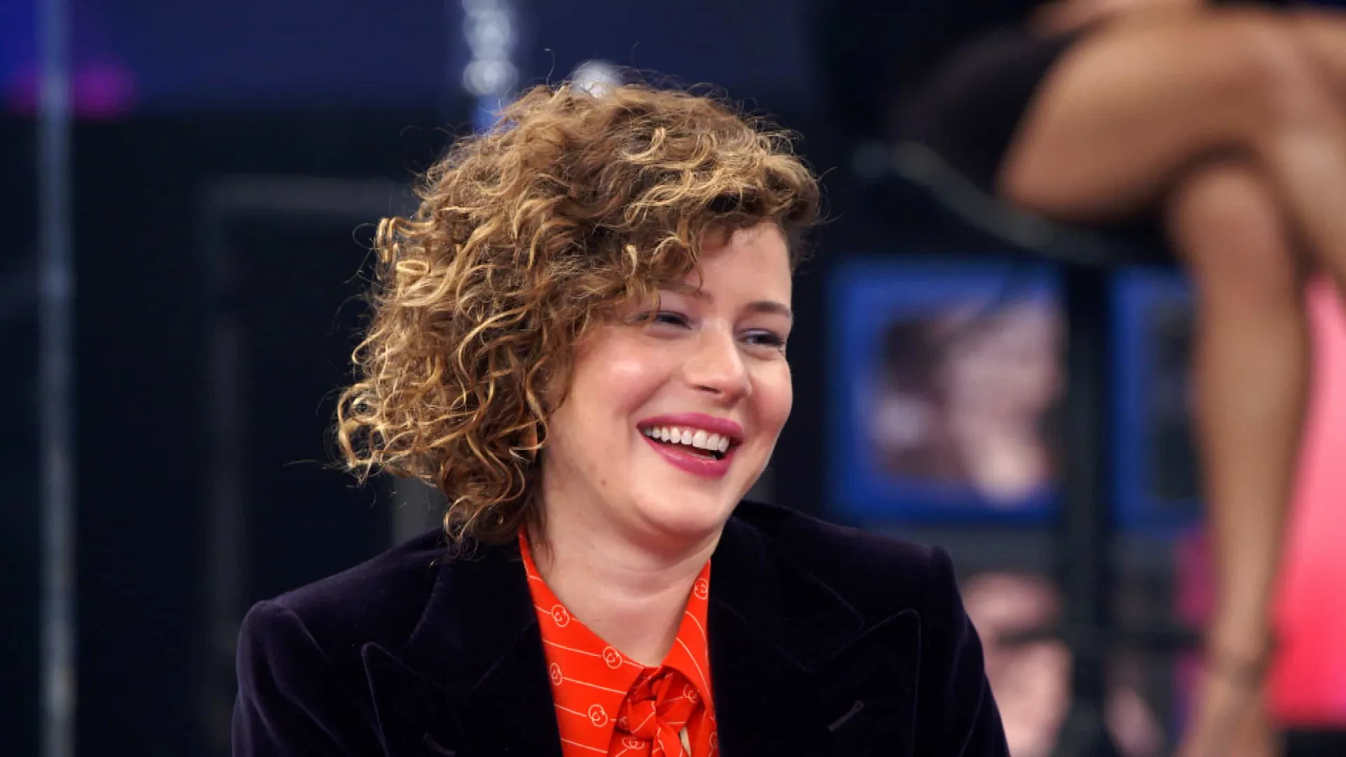 Leandra Leal comemora volta às novelas e diz que irá fazer uma vilã