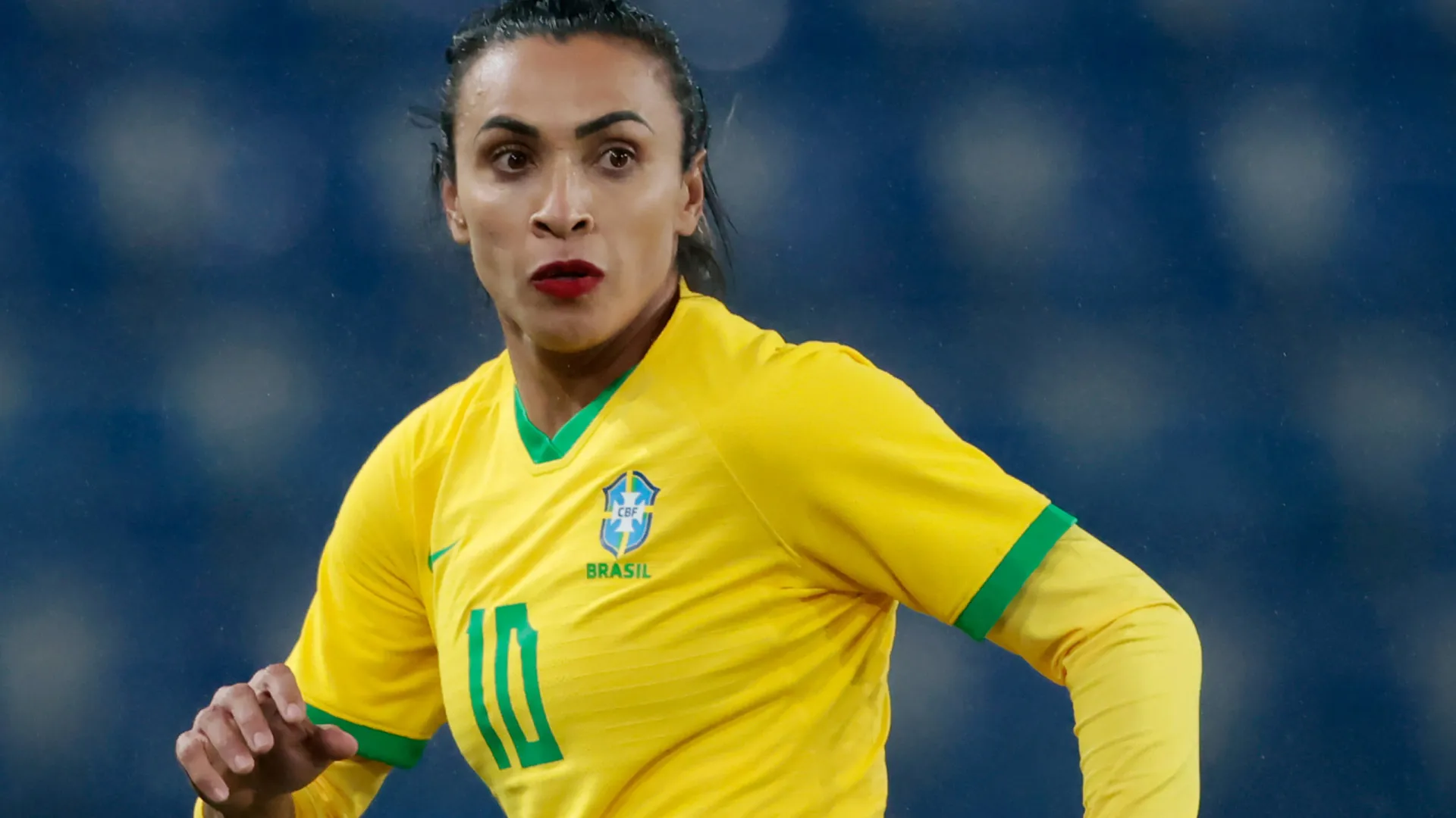 Marta volta a defender a seleção brasileira; veja destaques da TV