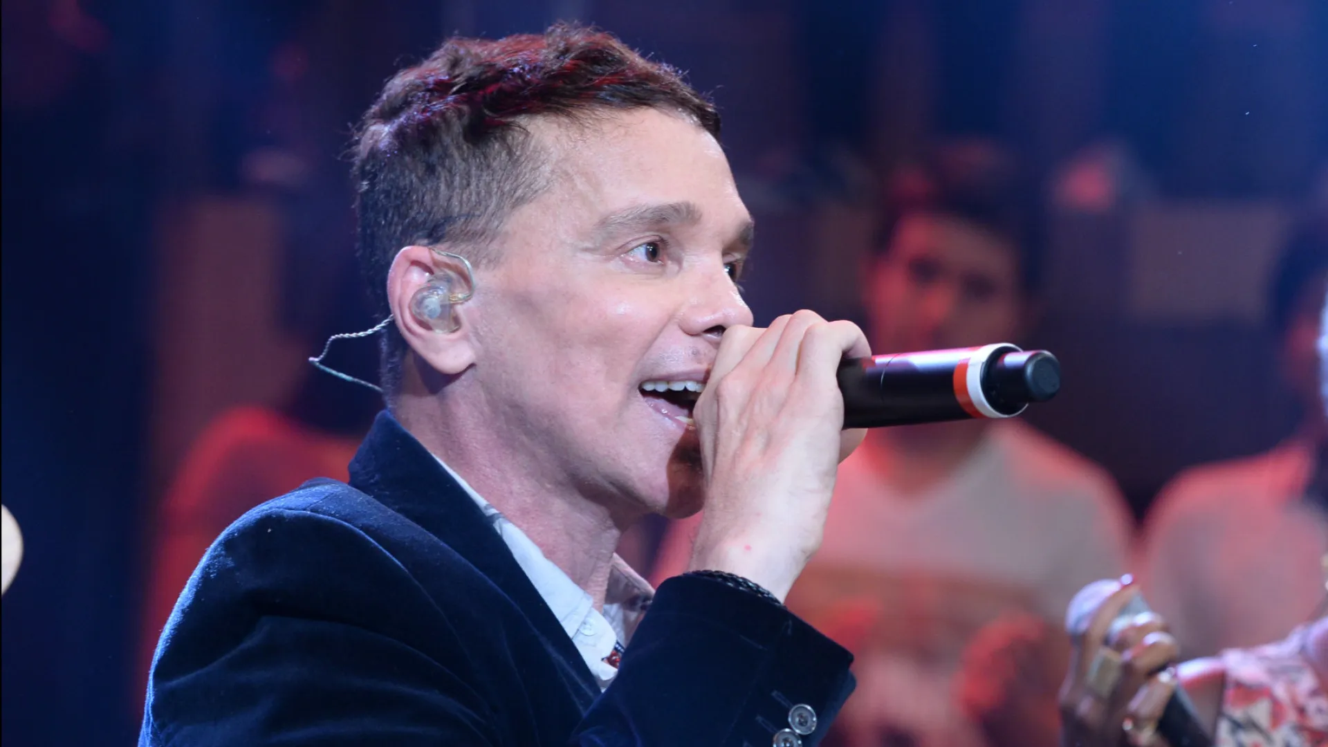 Netinho inicia nova fase de tratamento contra o câncer