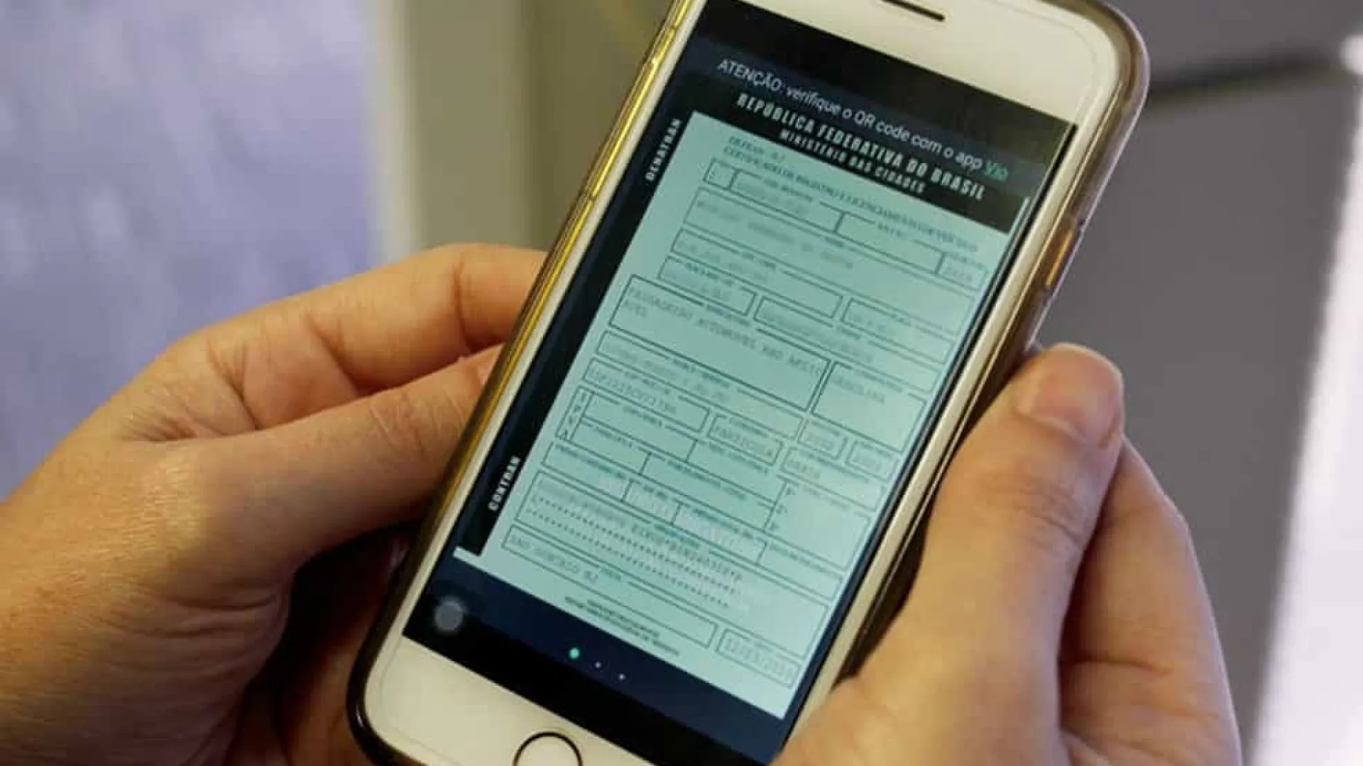 Câmara aprova projeto que destina multas de trânsito para custear CNH