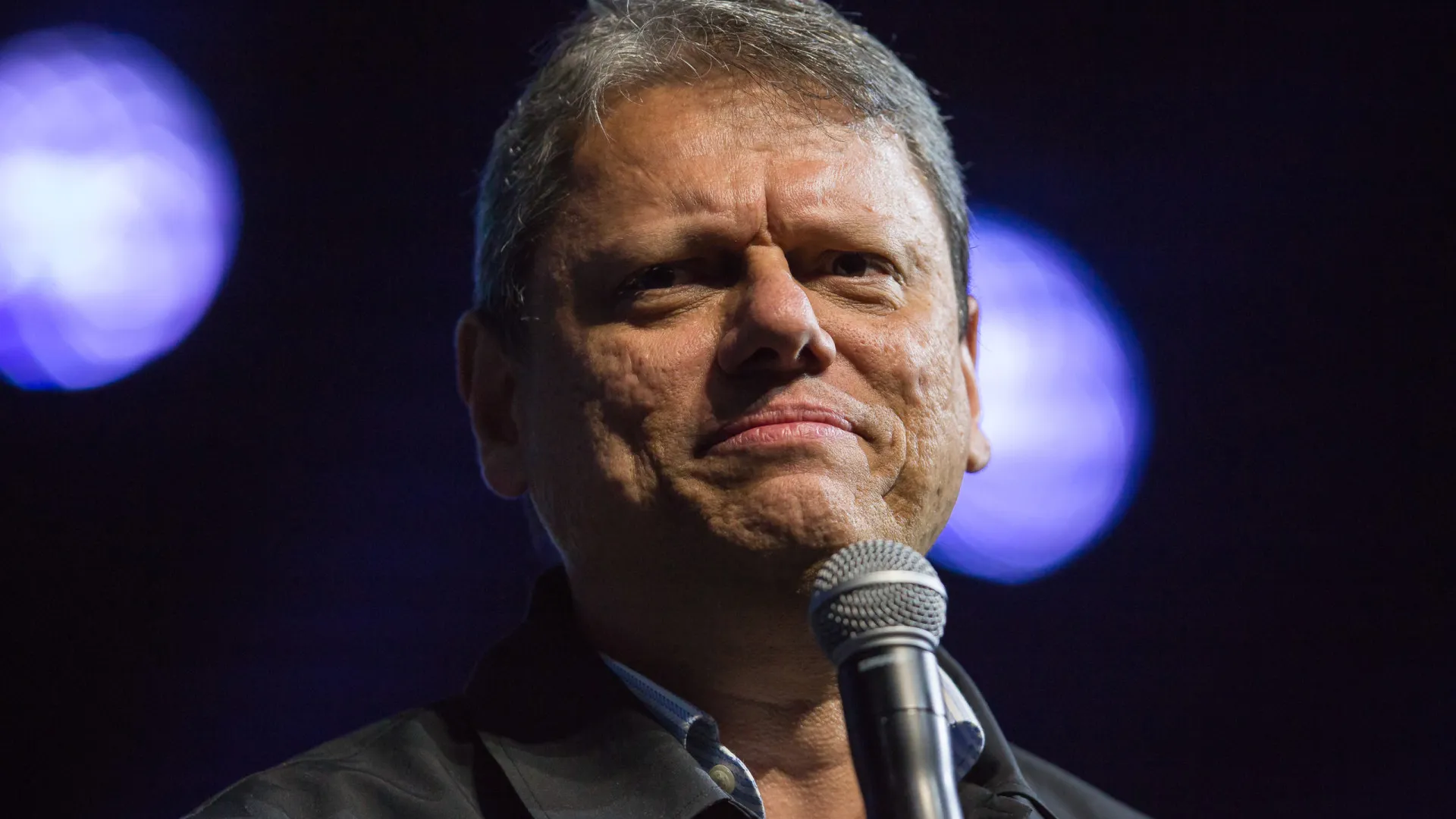 Gestão Tarcísio tenta mudar carreira de pesquisador, mas categoria protesta