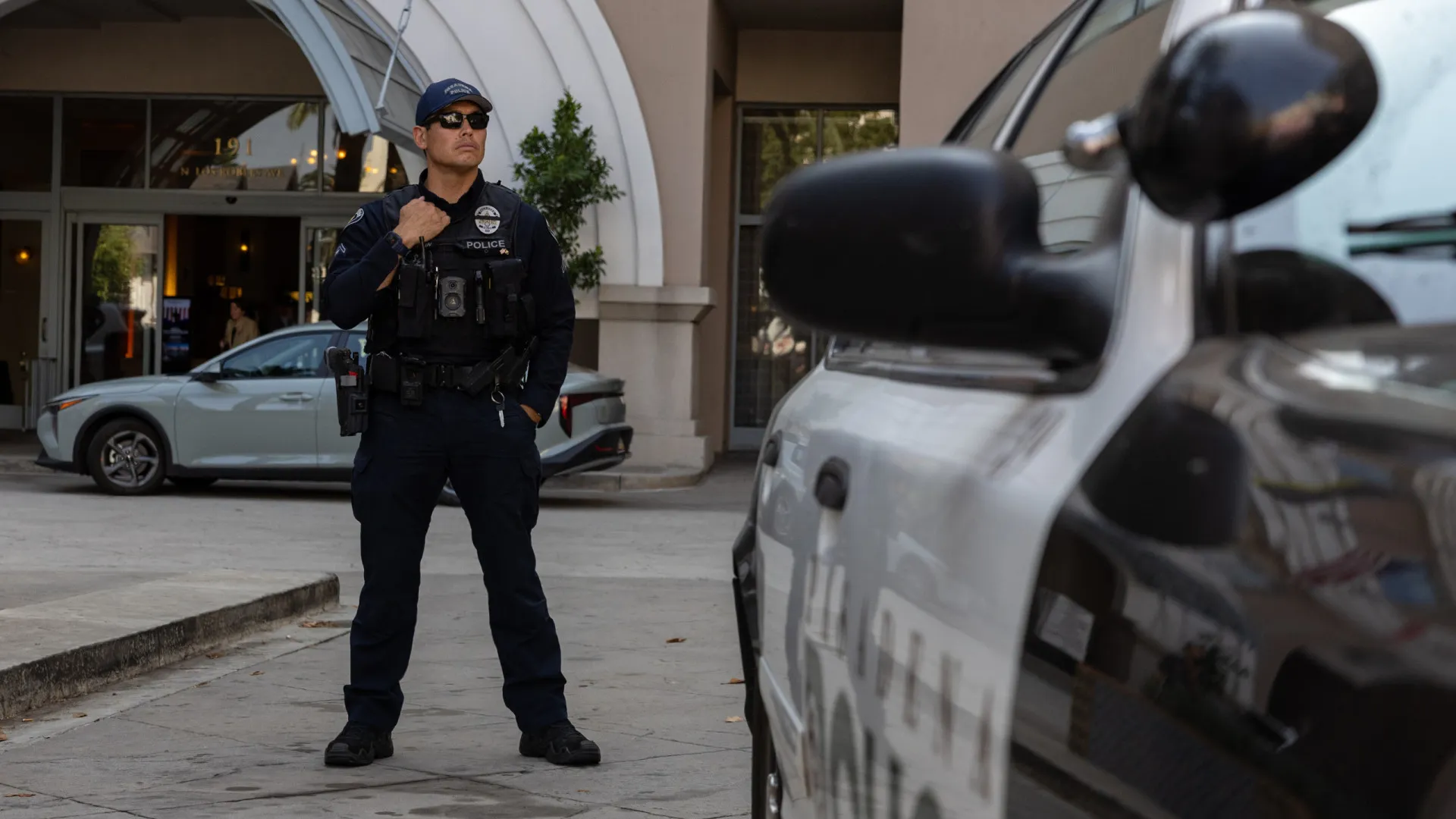 Governo Trump suspende ações de agentes da imigração em hotéis e restaurantes, diz jornal