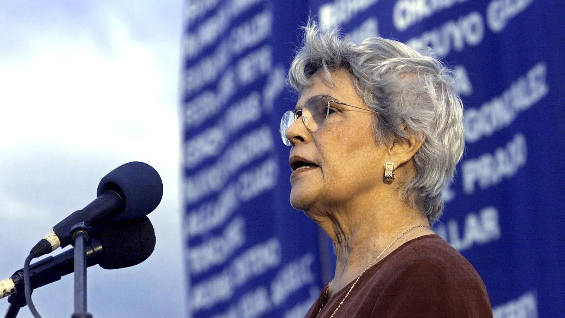 Morre, aos 95 anos, a ex-presidente da Nicarágua Violeta Barrios de Chamorro