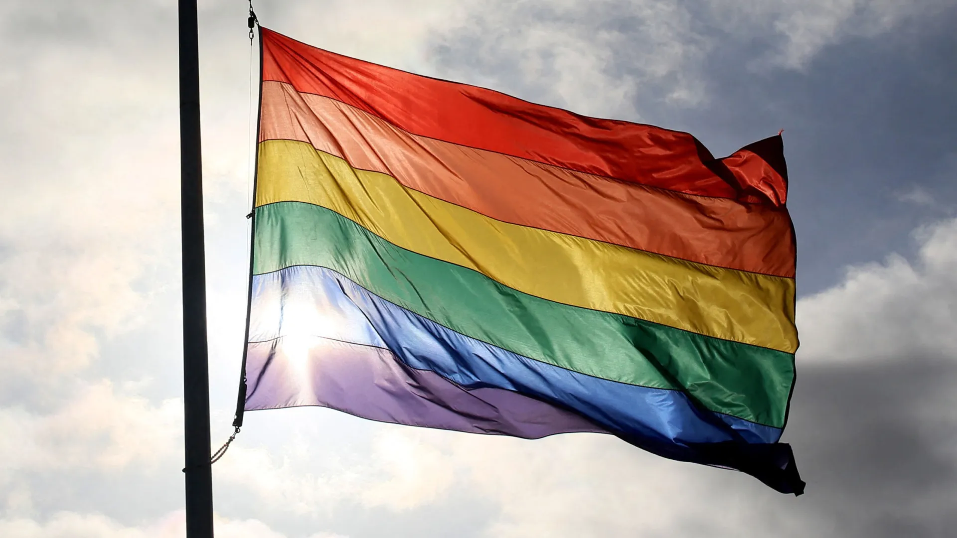 Parada do Orgulho LGBT+ de SP celebrará o envelhecer e a resistência