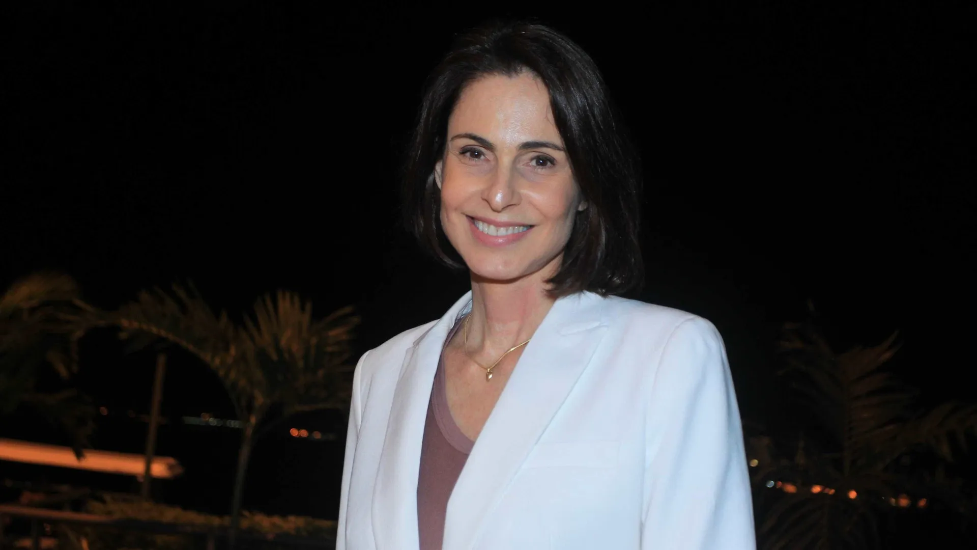 Silvia Pfeifer celebra volta à Globo após dez anos