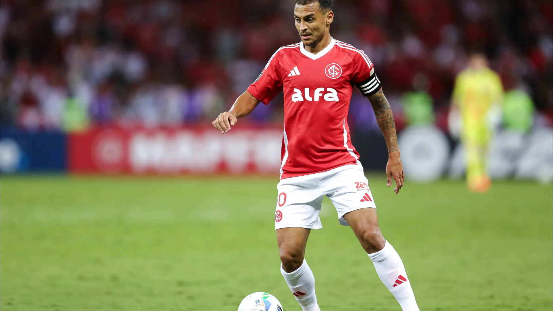 Alan Patrick decide, Inter bate Ceará, engata a 2ª e se afasta de vez do Z4