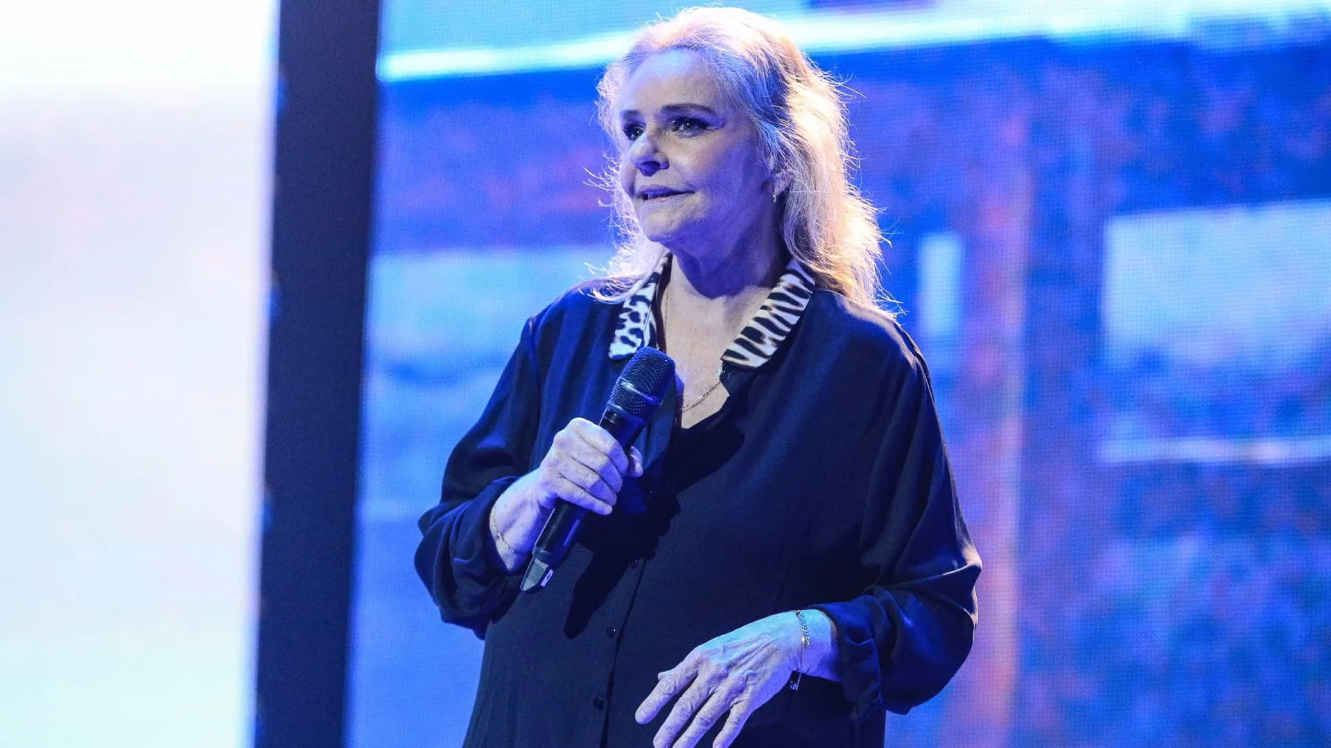 Angela Ro Ro está em estado grave, porém estável, e pede doações via Pix