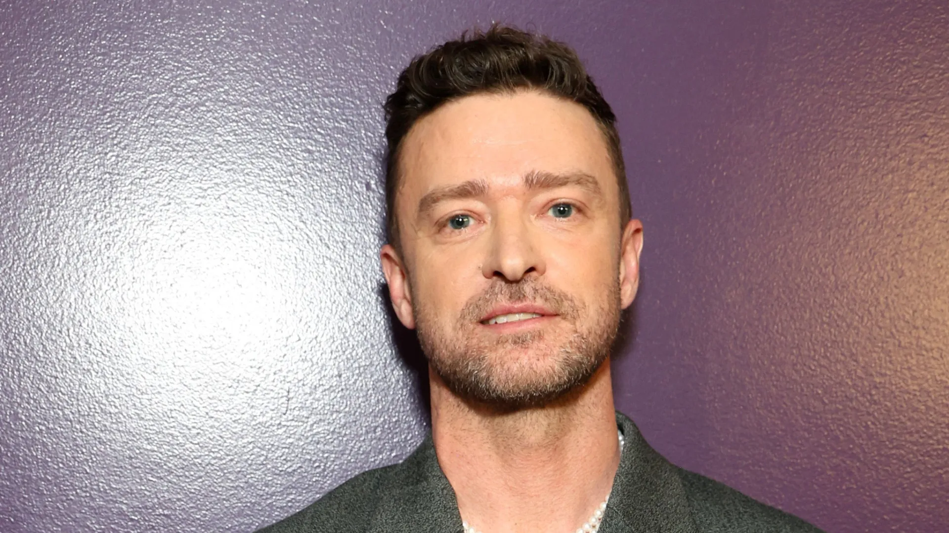 Após críticas, Timberlake assume doença: “Não digo para terem pena”