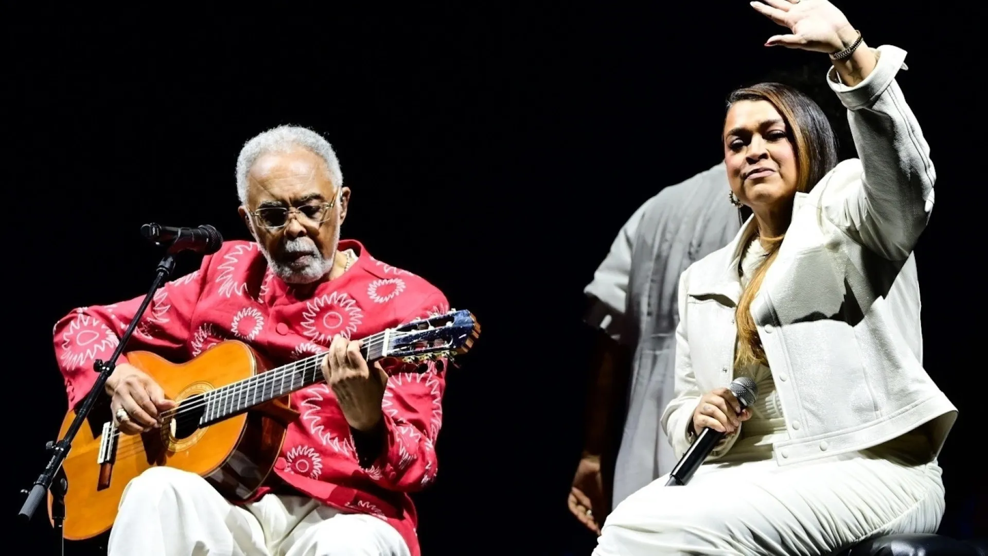 Após morte de Preta Gil, Gilberto Gil adia show da turnê Tempo Rei