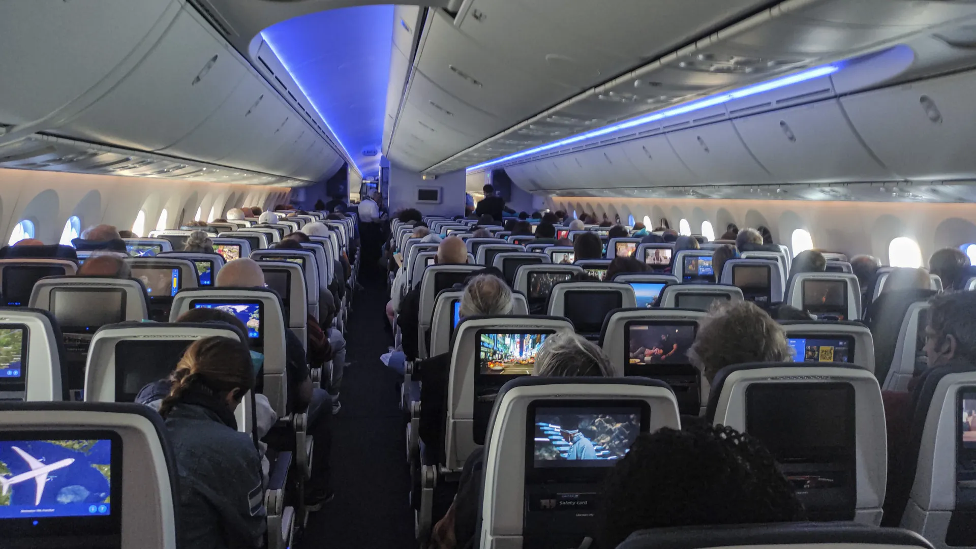 Dicas para conseguir os melhores assentos no avião sem pagar mais